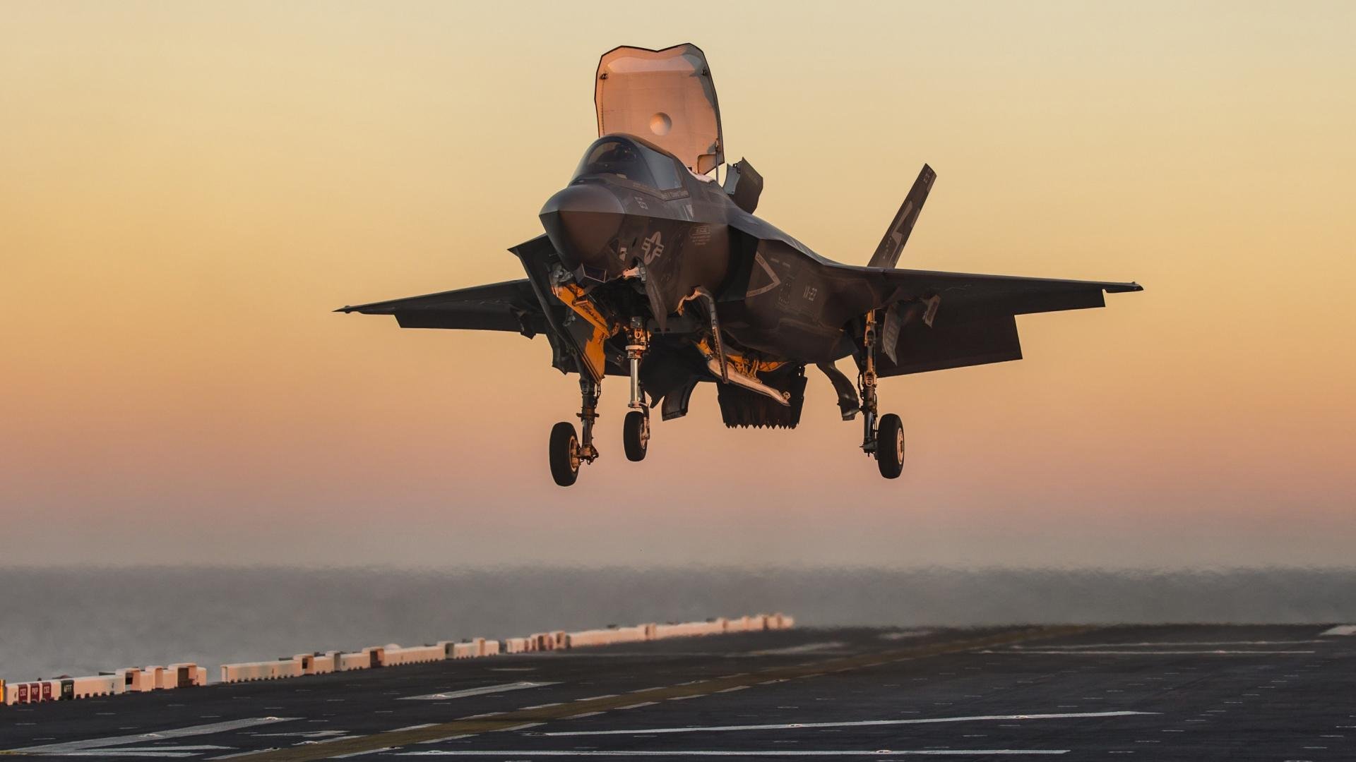 爱游戏登录入口-一线明星助阵全国篮球公益行，传递篮球精神与社会责任，篮球明星 受欢迎