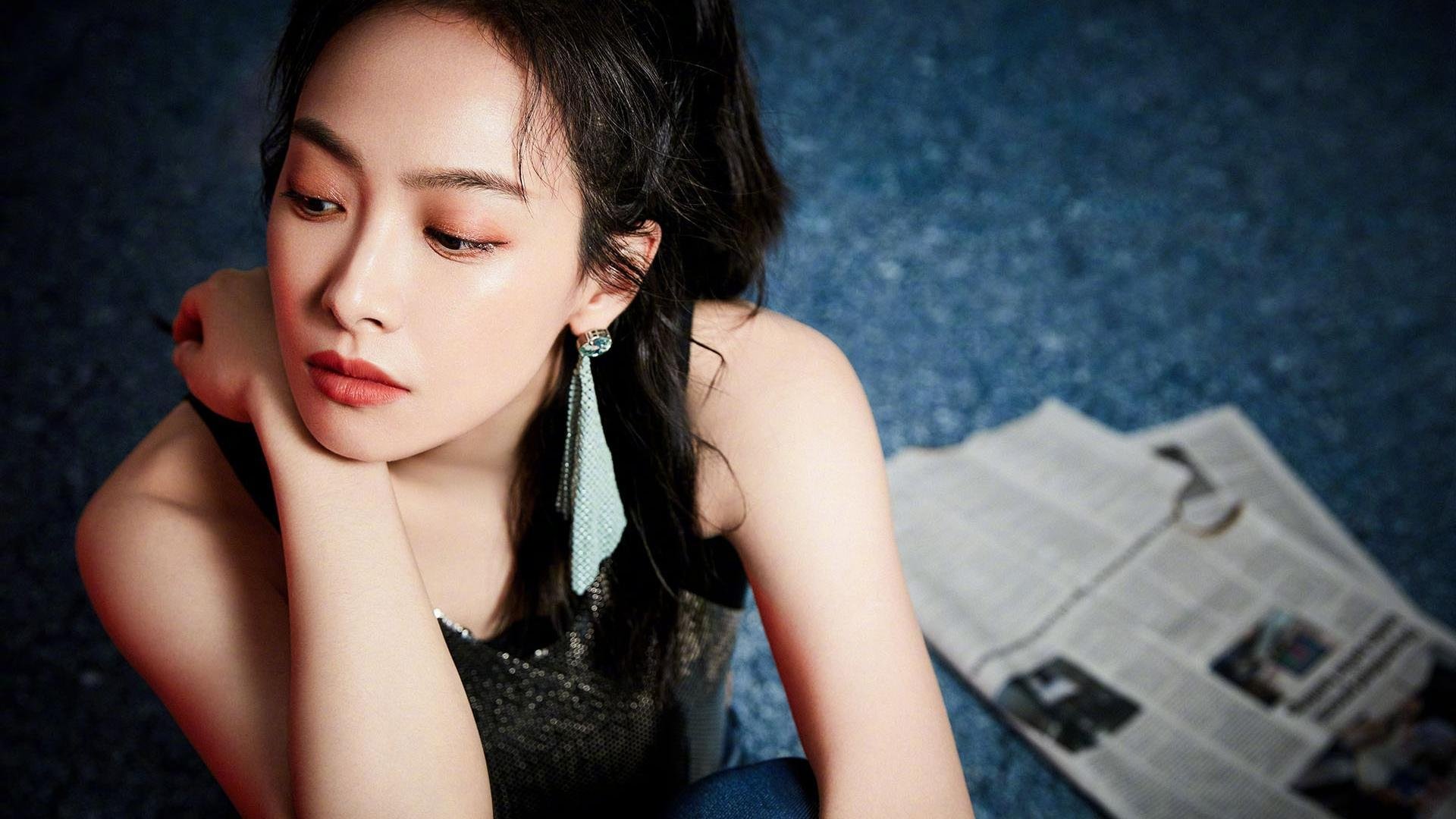 巨人狼队中锋唐斯记录全队最高得分，组图_76人胜森林狼 唐斯突破单臂暴力隔扣恩比德