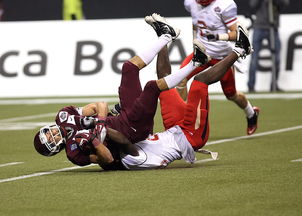 爱游戏 电竞-中国足球比赛球员状态，中国队足球比赛球员