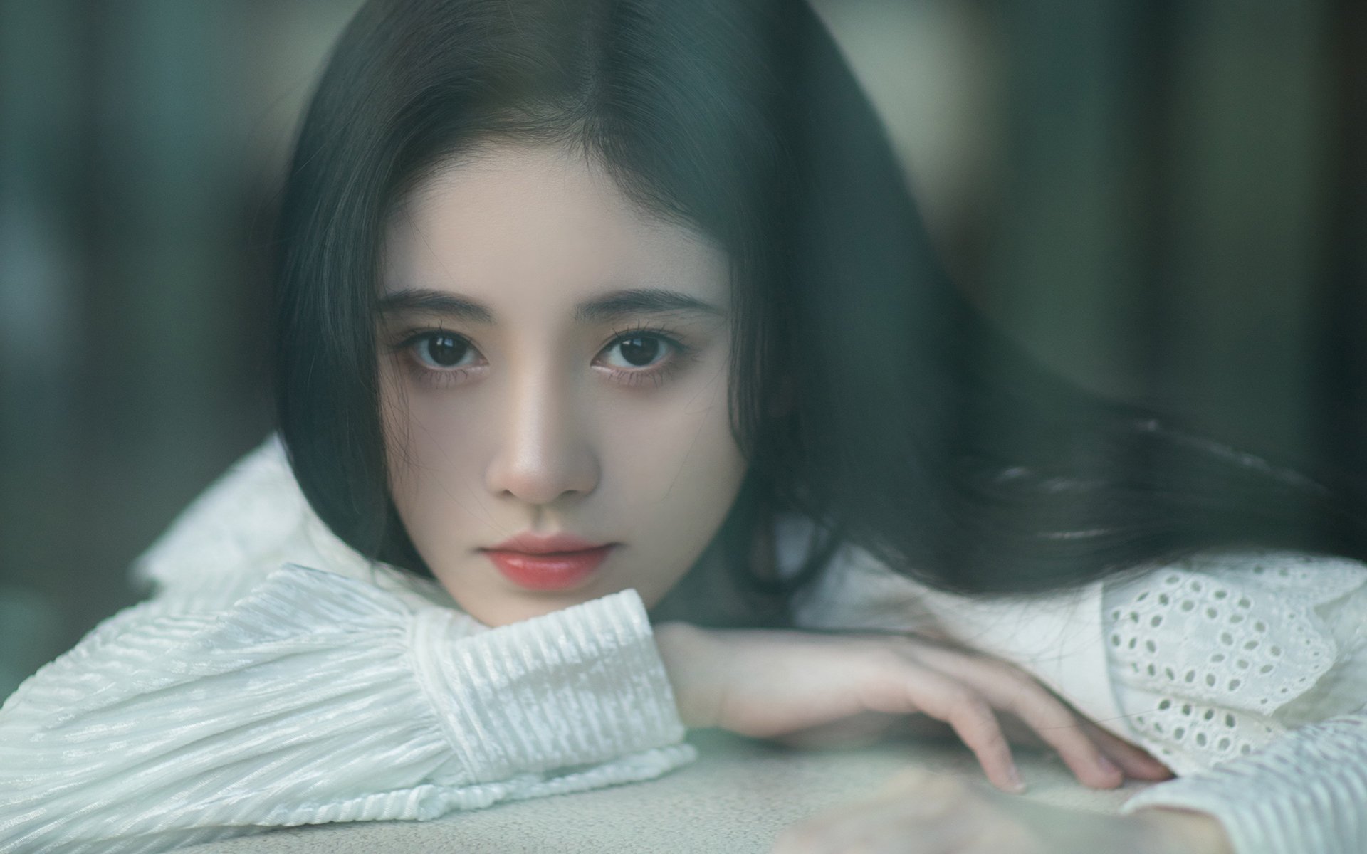 英超裁判语义分析提升跨语言判罚一致性的研究,英超裁判是专职还是兼职