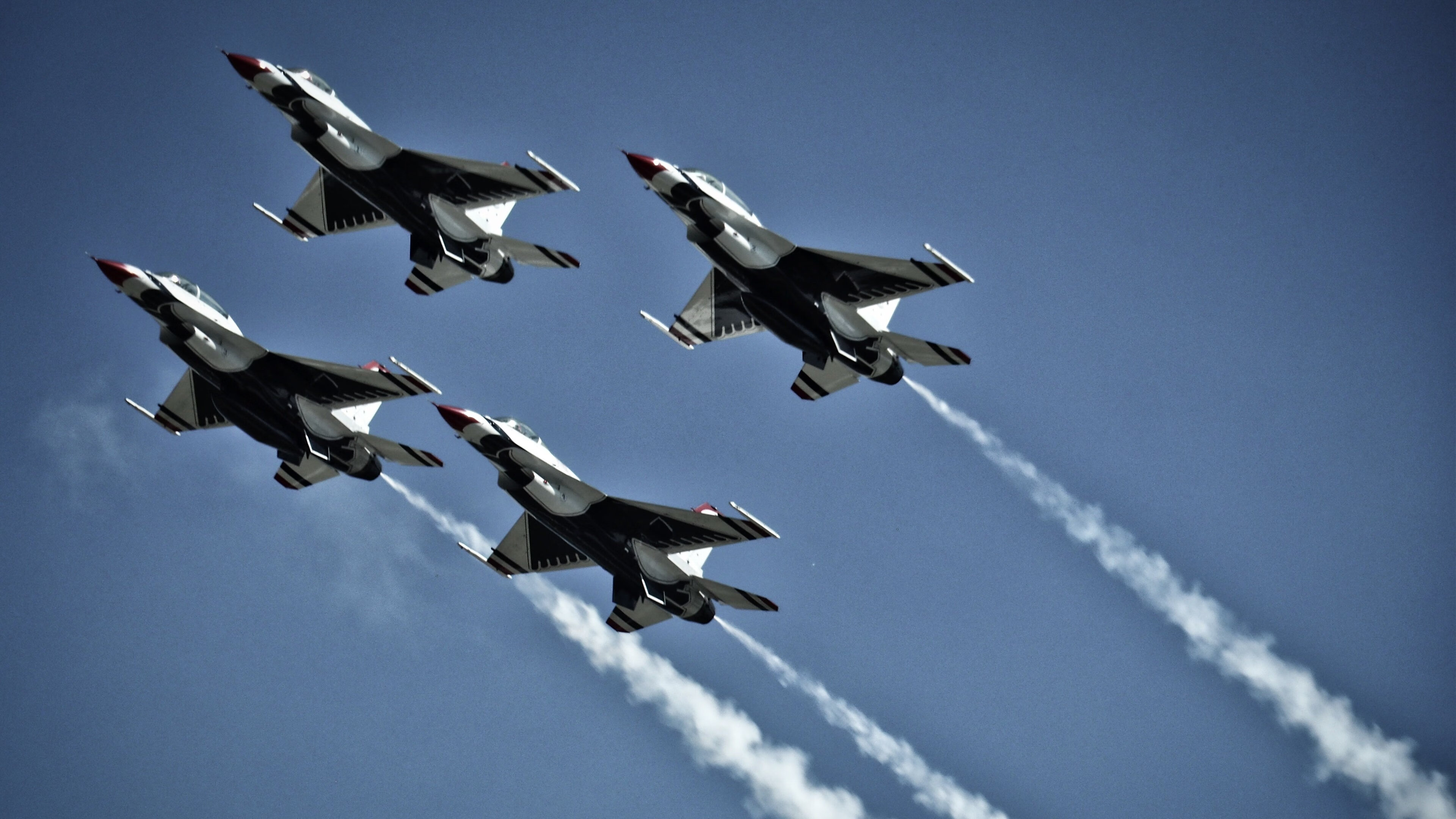 爱游戏娱乐平台-基层足球场地资源严重短缺，建立足球场地国家有补助么